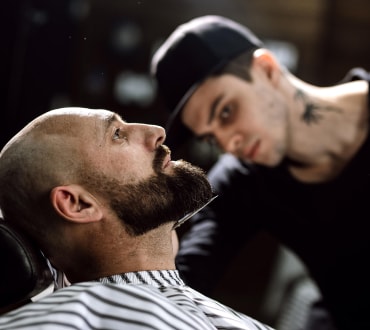 [AR] Features of beard and mustache care
