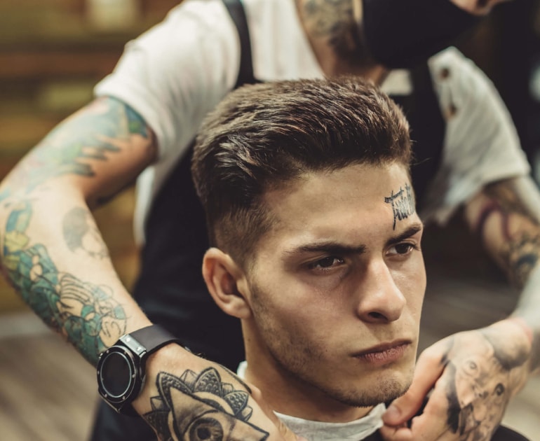 [AR] 5 advantages why you should visit barbershop